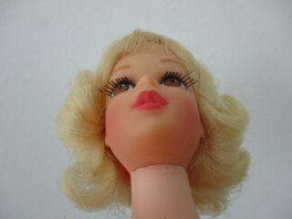 Vtg Barbie: 1969 Twist N Turn Short Flip HTF Lt Blonde Francie Doll 5