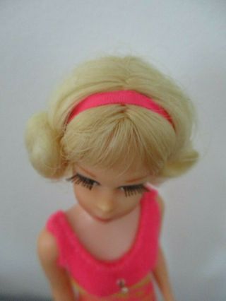 Vtg Barbie: 1969 Twist N Turn Short Flip HTF Lt Blonde Francie Doll 6