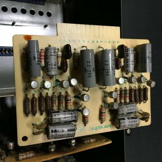Accuphase C - 200 Preamplifier - - Stereo Control Amplifier - - Vintage - - A Great Value 10