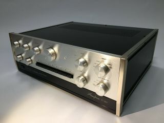 Accuphase C - 200 Preamplifier - - Stereo Control Amplifier - - Vintage - - A Great Value