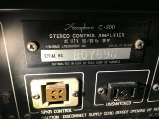 Accuphase C - 200 Preamplifier - - Stereo Control Amplifier - - Vintage - - A Great Value 5
