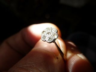 Vintage 18k Gold With Diamonds " Flower " Ring