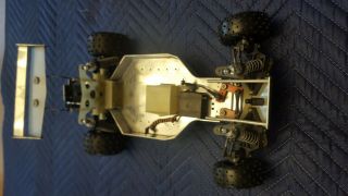 Vintage polished Associated RC10 Buggy with Aluminum Wing - Hot Trick Steering 4