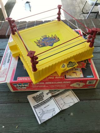 Vintage Rare Wwf Hasbro Yellow King Of The Ring Wrestling Ring W/ Box,  Book 93