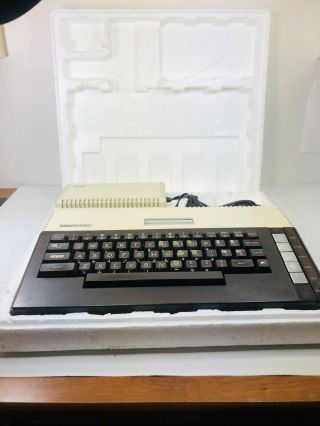 Vintage Atari 800xl Home Computer System Console