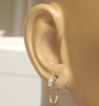 14k yellow gold.  22ct I2 - 3 H round diamond hoop huggie earrings 2g vintage 7