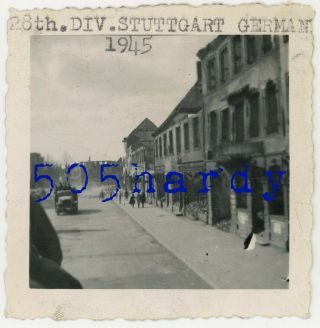 Wwii Us Gi Photo - 28th Infantry Division Convoy Pass Through Stuttgart Germany