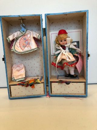 8’ Caroline’s Travels Adventures,  With Trunk,  Madame Alexander Doll,  With Clothe