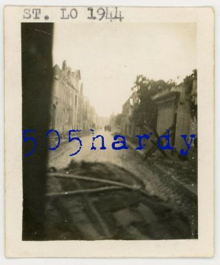 Wwii Us Gi Photo - 28th Infantry Division Convoy St.  Lo Saint - Lô France 1944 3