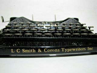 VINTAGE 1920s L C SMITH & CORONA PORTABLE TYPEWRITER ANTIQUE 5
