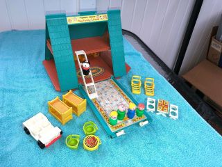 Fisher Price Vintage Little People Play Family A Frame House 990