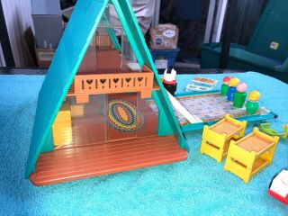 Fisher Price Vintage Little People Play Family A Frame House 990 7