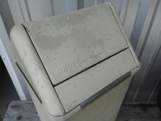 Vintage MIPRO White Bathroom Restroom Garage Shop Metal Trash CAN Swing Lid 4