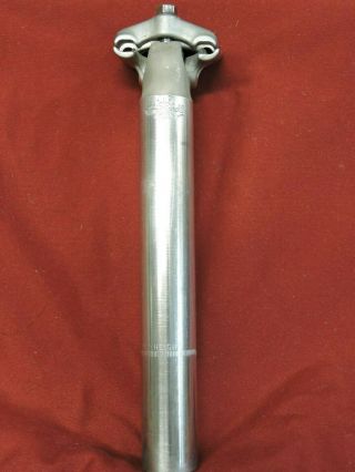 1970 ' s Vintage Campagnolo Patent 1044 Nuovo Record Seat Post 27.  2 mm x 215 mm 2