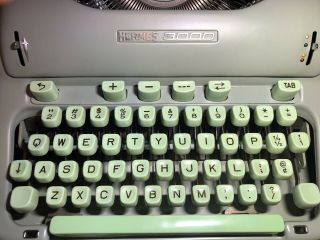 Vintage Hermes 3000 Typewriter Seafoam Green With Case And Brush 2