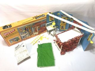 1975 Mattel Barbie Skipper 2 - In - 1 Bedroom & Study 2 Room Doll Playset Euc 9282