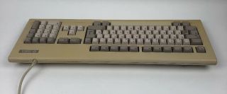 Vintage Commodore Amiga Keyboard Model KKQ - E96YC Commodore Part 312716 - 99 3
