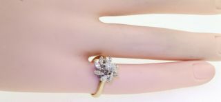 Vintage 18K gold.  73CT VS1/G diamond wedding/engagement ring w/.  25CT ctr.  size 5 5