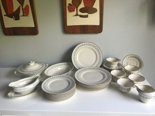 Rare Vintage Syracuse China Old Ivory Sherwood Blue Laurel 31 Piece Set