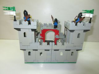 Lego Vintage Legoland Castle 6073 - Black Knight ' s Castle 100 w/minifigs (1984) 5
