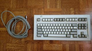 Vintage 1990 Ibm Keyboard Ssk Model M Spacesaver 1392934