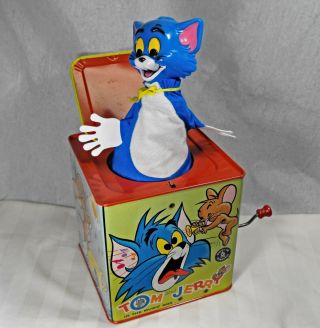 Rare Vintage Tin Litho Mattel Tom & Jerry Jack In The Box Music Box 1965 Ex,