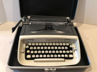 Vintage 1960s Royal Custom Typewriter Portable With Hard Case