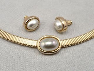 Christian Dior Faux Pearl Omega Necklace With Matching Pierced Earrings Goldtone
