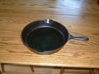 Vintage Wagner Ware Sidney - O - Cast Iron Skillet 10