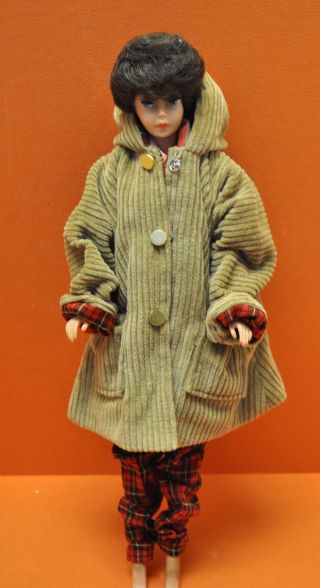 Vintage Mattel 1958 Barbie 1962 Midge Brunette Bubble Cut Japan On Foot,  Clothes