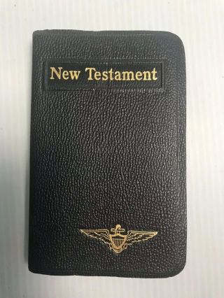 World War Ii Testament Fdr Lockheed - Vega Burbank Military - Issued Bible