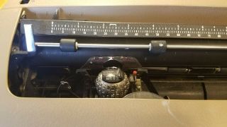 Vintage IBM Selectric Typewriter Model 71 3