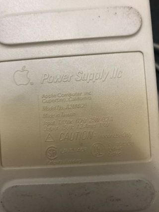 Vintage Apple llc A2S4000 Computer in OEM Carrying Case - & 12
