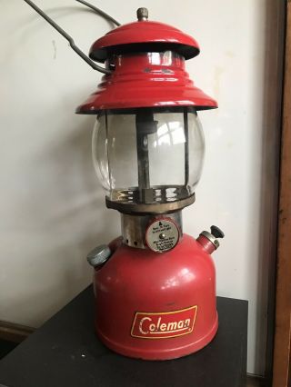 Coleman Vintage Lantern Single Mantle Red 200a 12/1955 Camping Gas Light Usa