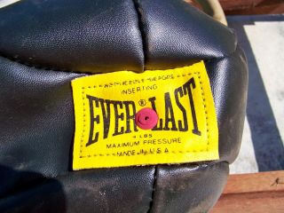 Vintage Speed Punching Bag Wall Mount with Everlast Bag 2