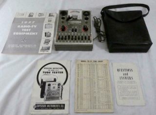 Vintage Superior Instrument Co.  Tube Tester Td - 55 1956 W/case & Manuals