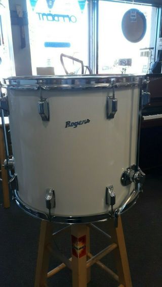 Vintage Rogers 18x16 Floor Tom Drum In White