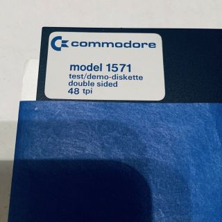 Commodore 1571 Floppy Disk Drive Vintage Computer Drive READ 5