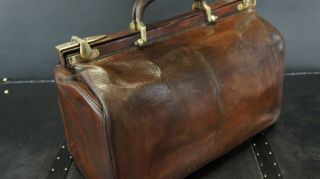 Vintage Leather Gladstone Bag by Moynat 9