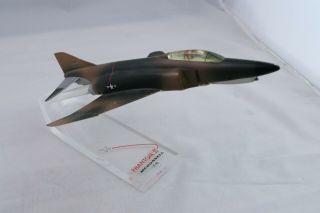 Vintage USAF Vietnam Era Mcdonnell Douglas Phantom II Desk Model Airplane F - 4E 2