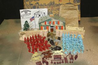 Marx Vintage " Revolutionary War " Play Set 500 Series 3401 (1957)