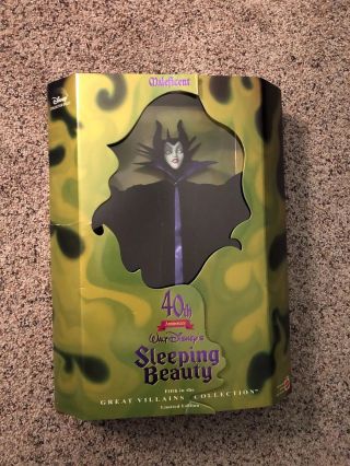 Maleficent Disney Sleeping Beauty 40th Anniversary Doll Great Villians 1998 5th.
