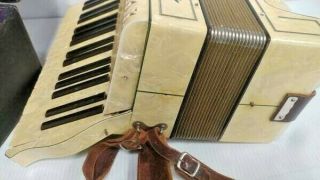 Vintage 1931 Hohner Carmen Accordion with Case 4