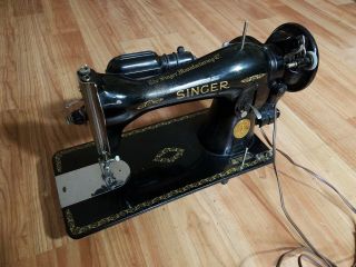 Vintage Singer Sewing Machine Model 15 - 91 - Good Order