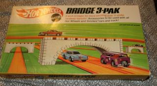 Vintage Mattel Hot Wheels Redline 1969 Bridge 3 Pak Pack Old Stock No.  6482