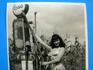 BETTIE PAGE 5 x 7 VINTAGE 1950 ' s PIN UP PHOTOGRAPH X - RARE 3