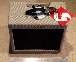 Fender Pro Jr 15 Watt Guitar Amp In Rare Grey Tweed With Hang Tags