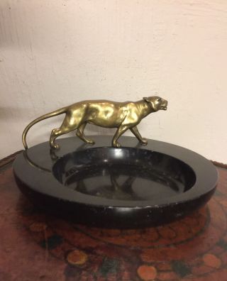 Large Vintage Black Onyx Ashtray With A Statue Of The Lion On Top