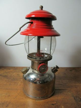 Vintage 1950 Coleman Model 200 Lantern