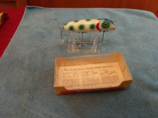 South Bend Bass Oreno 973 White Spotted Wooden Lure